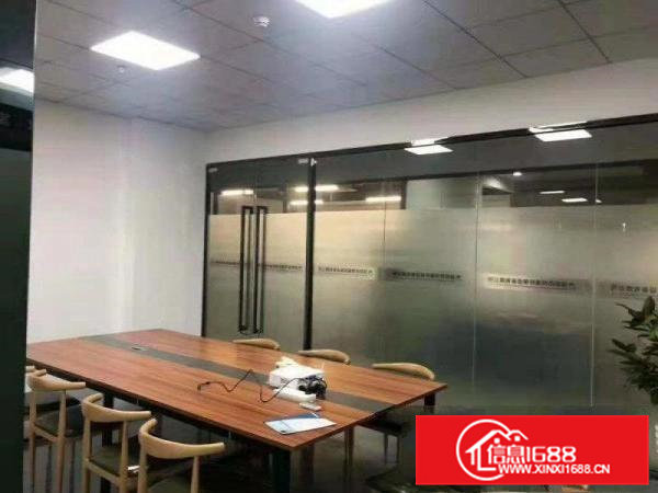 常平镇木轮高新产业园新出2楼420平精装修厂房出租