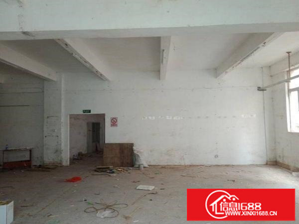 龙岗同乐楼上标准厂房1350平出租大小分租