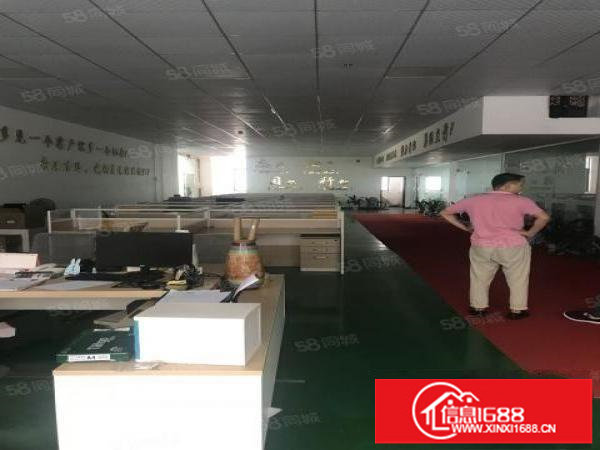 布吉李郎厂房一楼1000平方带精装修火爆招租