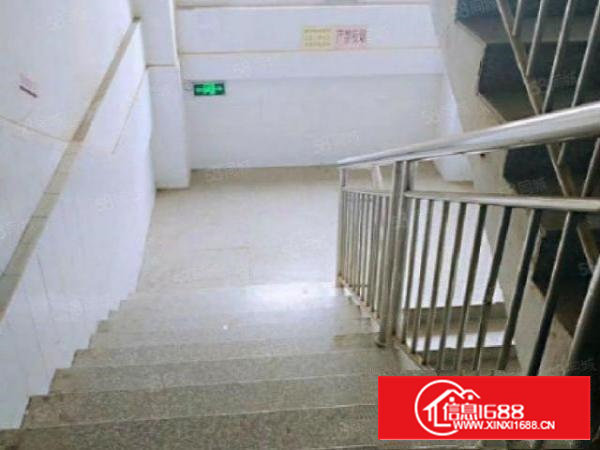 （原房东）石岩同富裕工业区新出5000平方带装修独院厂房出租