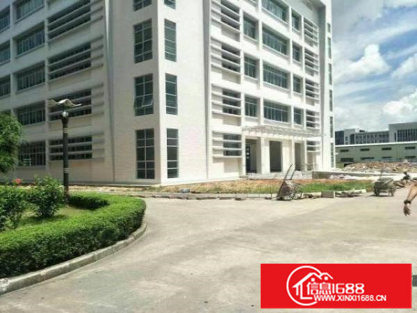 龙岗坪地2000平带精装修厂房大小分租