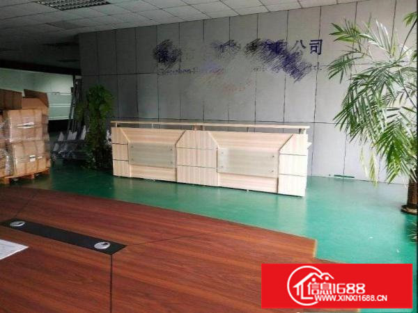 带装精装修，龙岗区坂田楼上一整层1400平方厂房出租