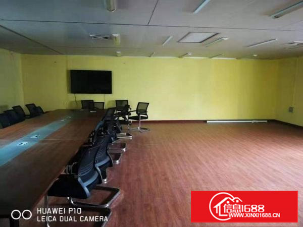 乌沙新出独栋厂房出租，价格优惠，带豪华办公室装修。