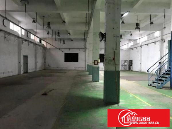 丹竹头地铁口独栋一楼厂房900平，层高7米适合仓库，配送，研