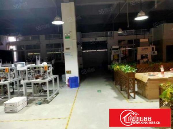 大岭山石大路边上新出标准一楼厂房880平，精装修现成办公室