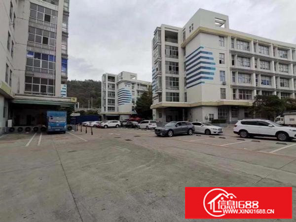 横岗一手房东高新科技园红本厂房2400平方出租