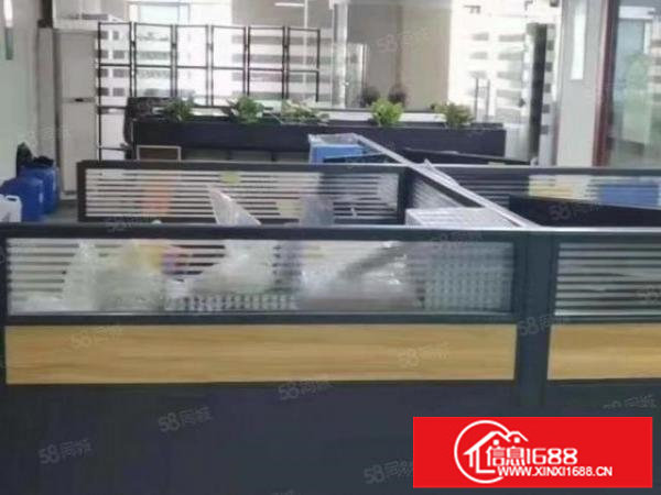 福永新出楼上，800平方精装修厂房出租。