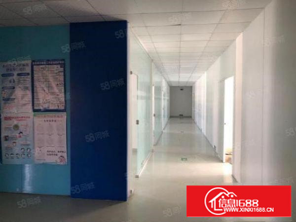 107国道附近，700平米实际面积，带精装修办公室免转让费