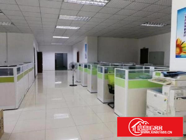 出租宝安石岩科技园新空出1600平米厂房出租