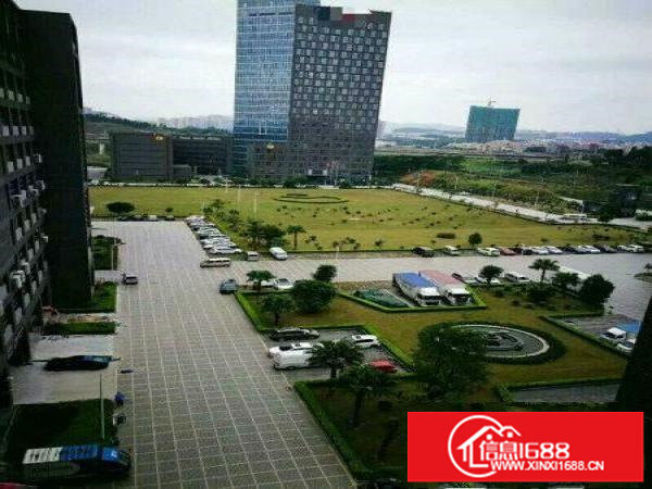 华南城精装写字楼面积60000平米租36元/平米