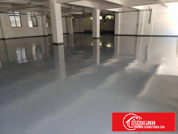 柏地楼上1460平方带现成水电装修出租