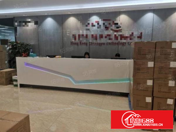 石岩东海百货原房东楼上整层1100平带精装修花园式厂房出租。