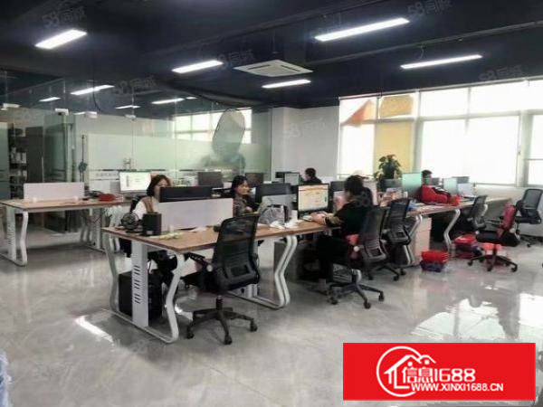 雁田布心楼上厂房出租2400平方（带办公室装修）