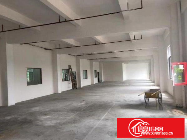 龙岗区龙岗出租现成装修350平方厂房，水电到位