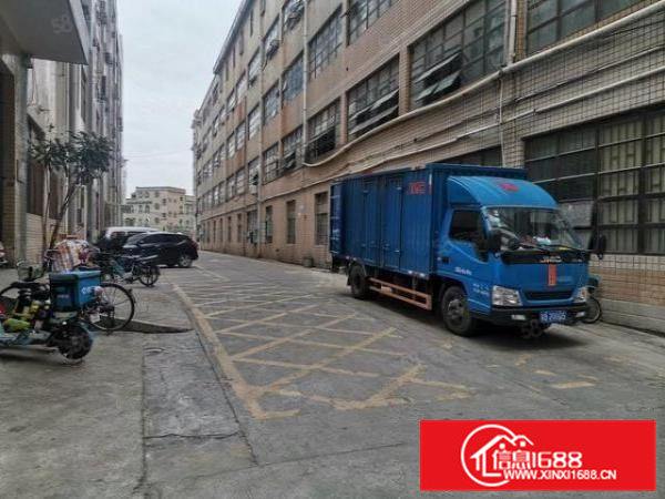 雁田怡安工业园区一楼1800平厂房出租可200起分租合租