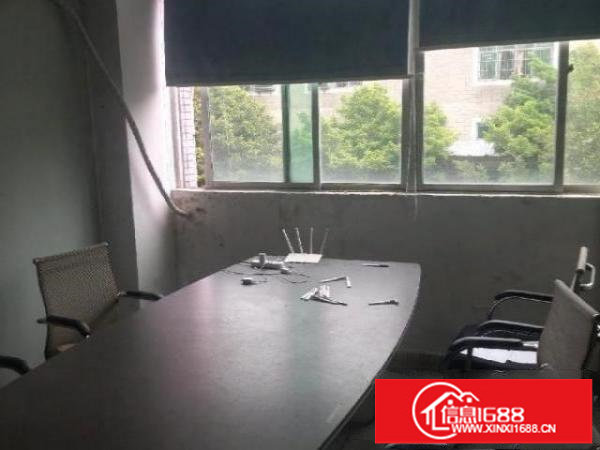 龙华大浪主干道边大型园区二楼精装修1000平厂房出租