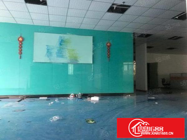 坂田办公厂房仓库200至1500平，均有装修，价格优惠！