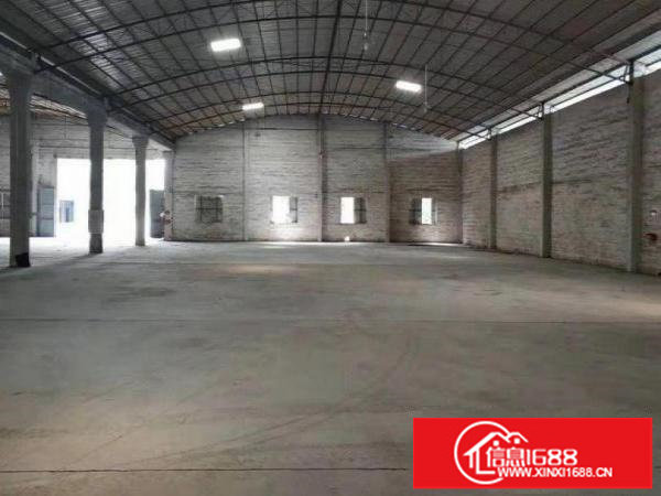 坂田独门独院简易800平厂房整租，带办公，空地，可办环评