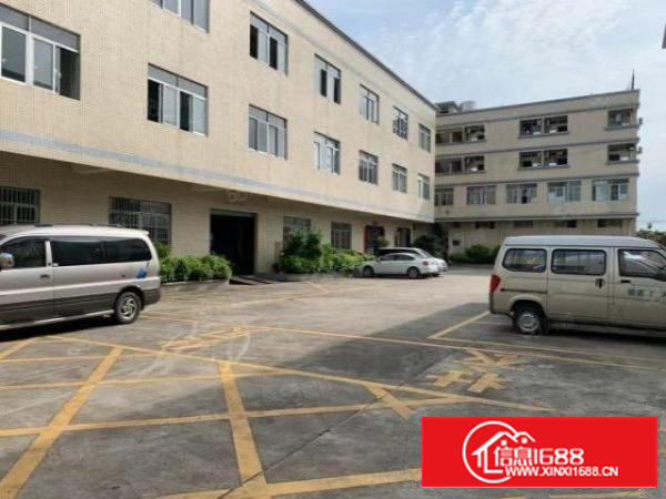 无公摊独门独院标准3层厂房4500平方（现成办公室）