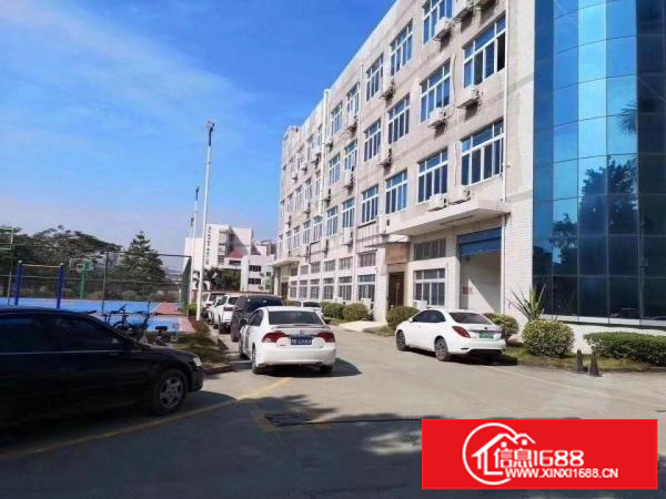 横岗整层600平方带装修厂房出租，带电梯