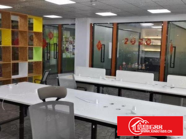 宝安区新安楼上精装修388平带卡座，可注册。13格局