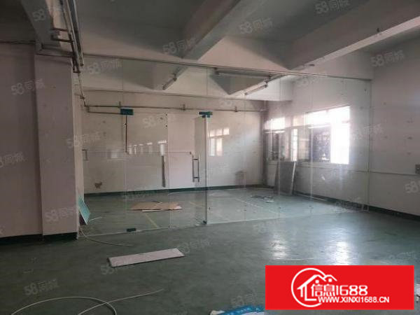 石排下沙标准厂房分租楼上650平方，水电齐全，有办公室装修