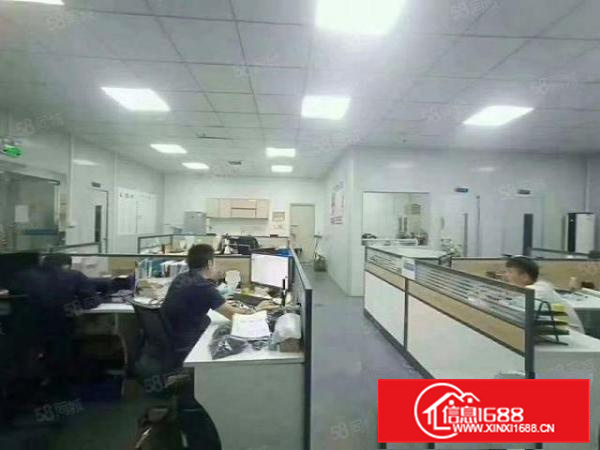 乌沙新出楼上1050平方，厂房形象好，带办公室装修