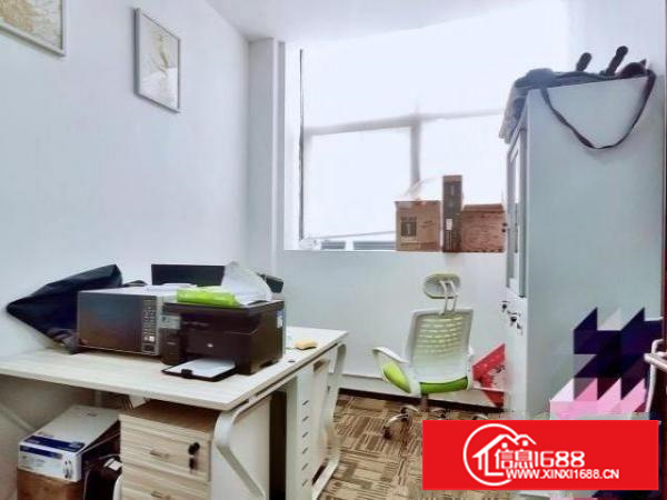 玻璃幕墙外立面，精装修