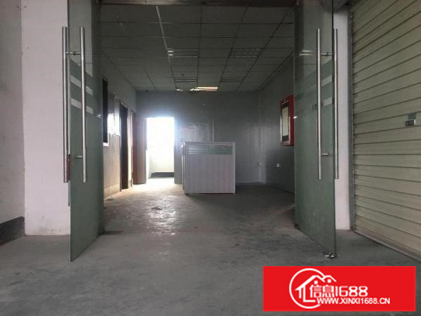 坂田20元的标准厂房800平米带装修