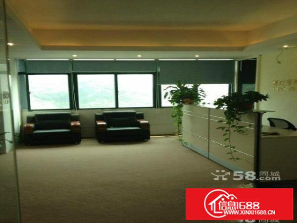 布龙路地铁口新出2/3楼单层2100㎡带豪华装修租