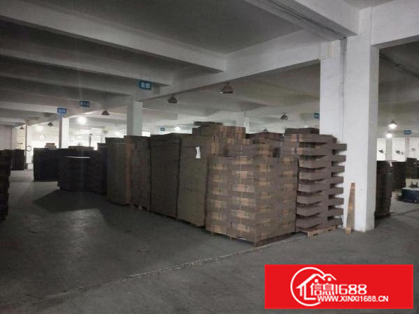 凤岗五联卡板原租客急转租厂房一楼3000平方，近深圳观兰