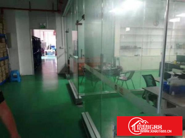 出租寮步镇石龙坑320平方带精装修办公室，水电齐全