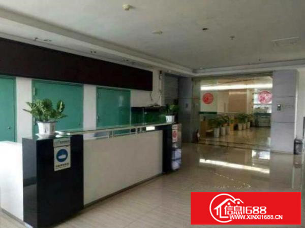 龙岗3号地铁线3楼350平电商贸易办公厂房带装修