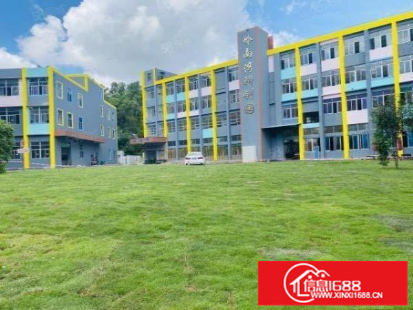 大芬地铁站仓库，层高5.4米，带地坪漆，原房东无公摊出租