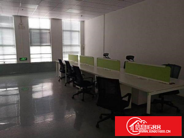 横岗原房东出租楼上1500豪华装修可分租