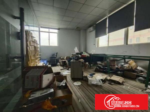 西乡固戌地铁口厂房280平米