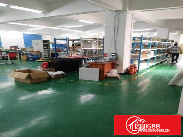 深圳横岗安良现成制衣厂900平米出租价15元免转让