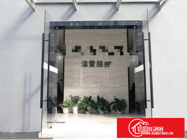 横岗1000平带装修办公仓库厂房空地大，有卸货平台