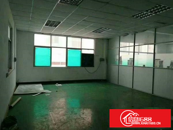 厂房靠龙岗大道楼上950平方