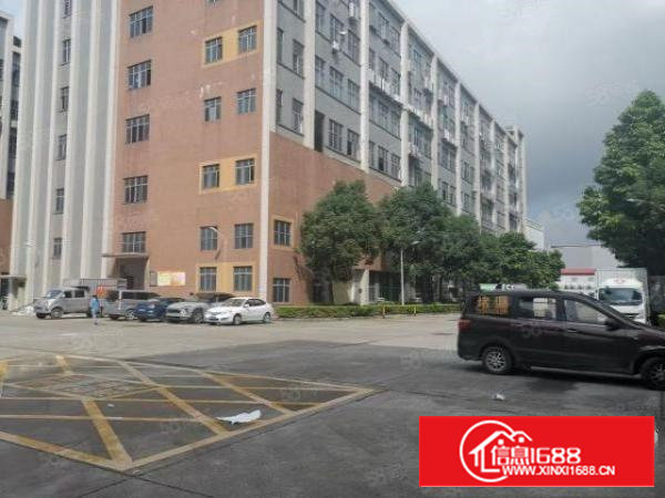 西乡黄田厂房出租3楼3200平方米整层重工厂房出租高新产业园