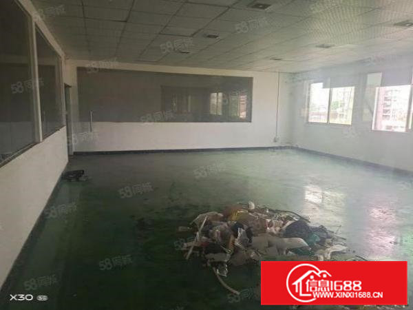 黄江镇新出带装修三楼厂房660平方