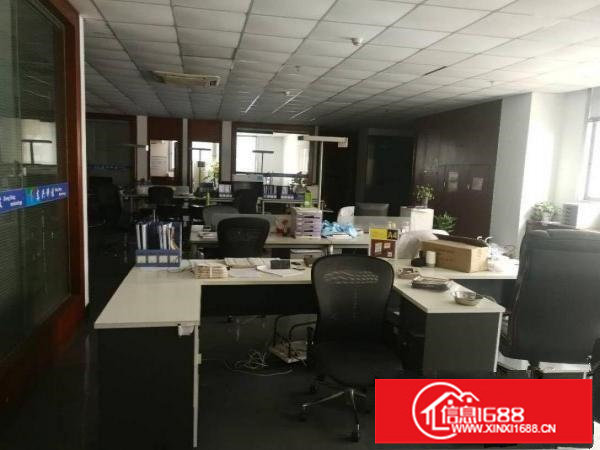 坂田上雪科技园5401480平米厂房仓库精装修