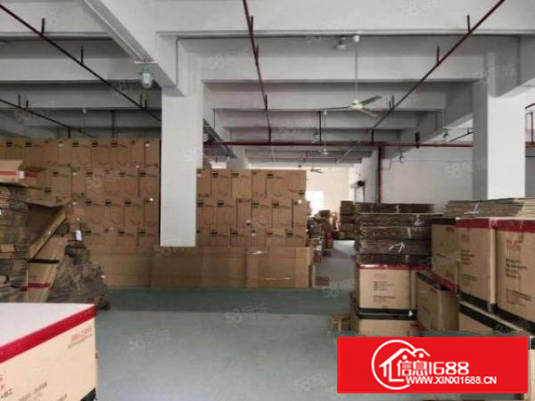 凤岗雁田南山工业城附近有吊顶装修好厂房890平配套齐全