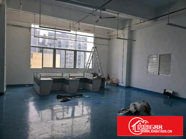 原房东沙井和一楼上700平带装修厂房招租