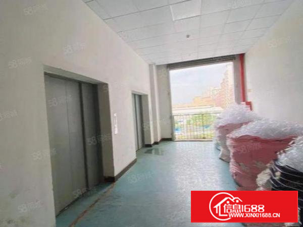 上沙楼上，240平方出租，18元平方