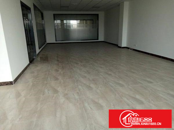 高速出口一公里，现成精装修办公室