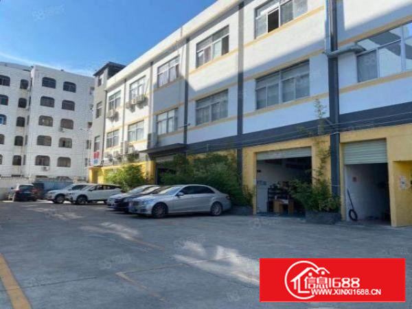 石岩汽车站附近楼上650平精装厂房出租