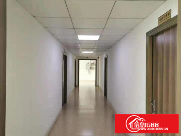 横岗荷坳地铁站精装带家私498平可分租靠近步行美食街