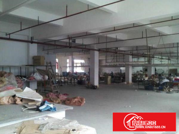 振兴围村刚空出二楼厂房700平方带现成水电装修