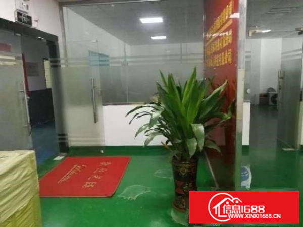 大浪英泰工业区新出三楼630平带装修厂房招租